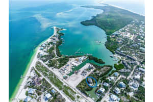 310 Pieces Of Eight, Captiva