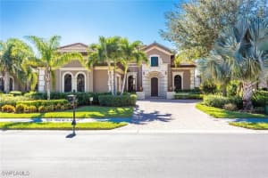 7747 Cottesmore Dr, Naples
