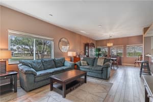 13201 Oakmont Dr 1, Fort Myers