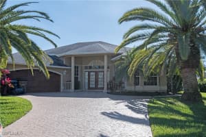 2806 Sw 39th St, Cape Coral