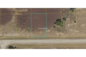 208 Lynbrook Loop, Labelle
