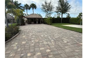 13615 Snook Cir, Naples