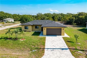 3101 E 18th St, Lehigh Acres