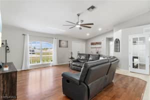 2833 Nw 4th Ave, Cape Coral