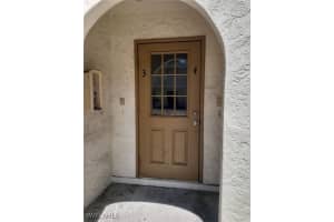 622 Se 13th Ct 4, Cape Coral