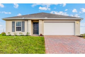 8030 Olive Cir, Labelle