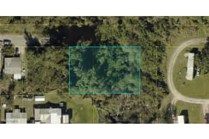 421 San Jose St, North Fort Myers