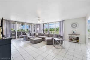 5550 Heron Point Dr 304, Naples