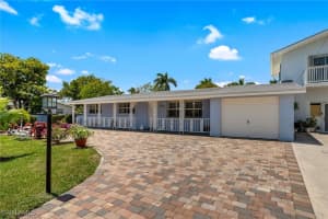 1140 Rainbow Dr, Naples