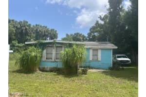 537 State St, North Fort Myers