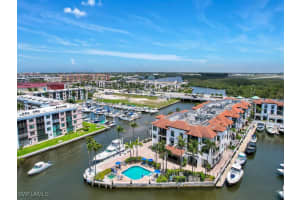 1490 5th Ave S 200a, Naples