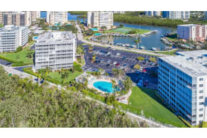 3 Bluebill Ave 610, Naples