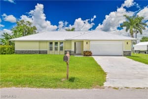 14938 Randolph Dr, Fort Myers