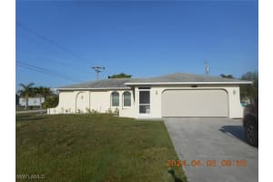 1828 Sw 2nd Pl, Cape Coral