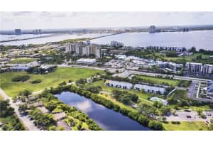 1051 Palm Ave 117, North Fort Myers