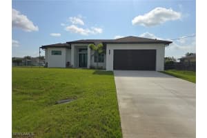 1003 Casino Ave, Lehigh Acres