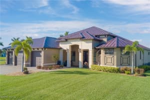 11807 Royal Tee Cir, Cape Coral
