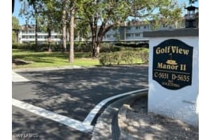 5651 Rattlesnake Hamm Rd C-107, Naples