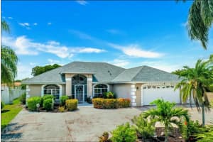 3332 Se 22nd Pl, Cape Coral