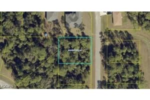 8060 Sherwood Cir, Labelle
