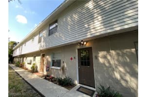 3160 E Riverside Dr 6, Fort Myers