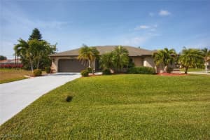 5302 Sw 25th Pl, Cape Coral