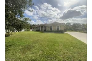 1108 Lee Ave, Lehigh Acres