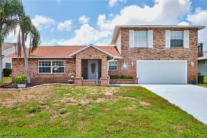 238 Se 9th Ter, Cape Coral