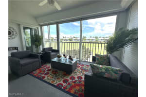 5944 Sand Wedge Ln 1108, Naples