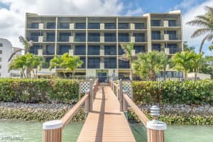 10 Tampa Pl 301, Marco Island