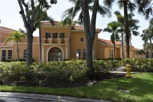 8754 River Homes Ln 8205, Bonita Springs