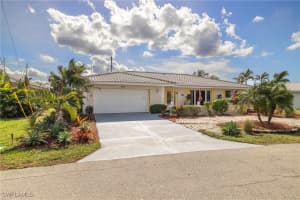 2807 Coral Way, Punta Gorda