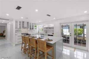 700 100th Ave N, Naples