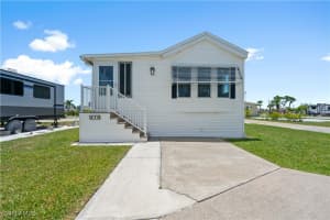 19681 Summerlin Rd 234, Fort Myers