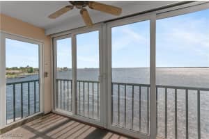 4015 Se 20th Pl 301, Cape Coral