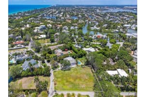 2545 Lantern Ln, Naples