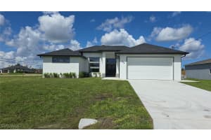 804 Nw 36th Pl, Cape Coral