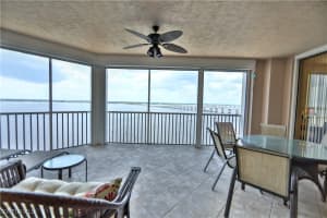 2090 W First St 1105, Fort Myers