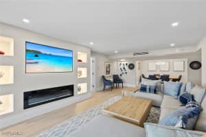 3410 Gulf Shore Blvd N 403, Naples