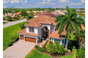 19261 La Serena Dr, Estero