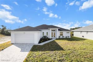 1428 Nw 27th Pl, Cape Coral