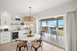827 E Gulf Dr C6, Sanibel