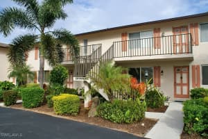 135 Palm Dr 12, Naples