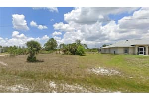 1011 Plantation Rd, Lehigh Acres