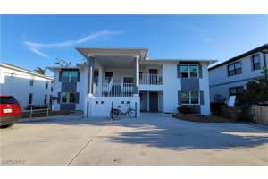 425 Sw 47th Ter 6, Cape Coral