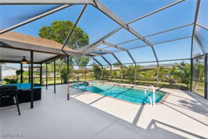 221 Sw 47th St, Cape Coral