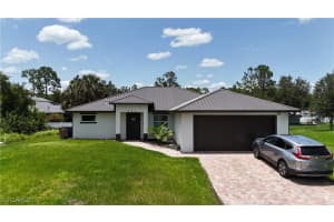 303 E 7th St, Lehigh Acres