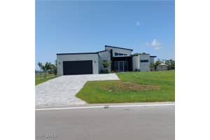 4009 Jacaranda Pkwy W, Cape Coral