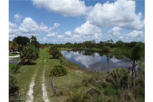 2305 Desoto Blvd N, Naples