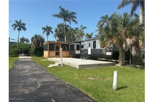 13051 Point Breeze Dr, Fort Myers